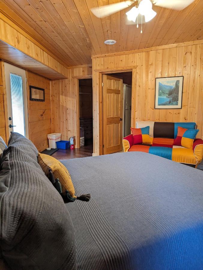 Sundance Country Lodge B&B Marlboro Экстерьер фото
