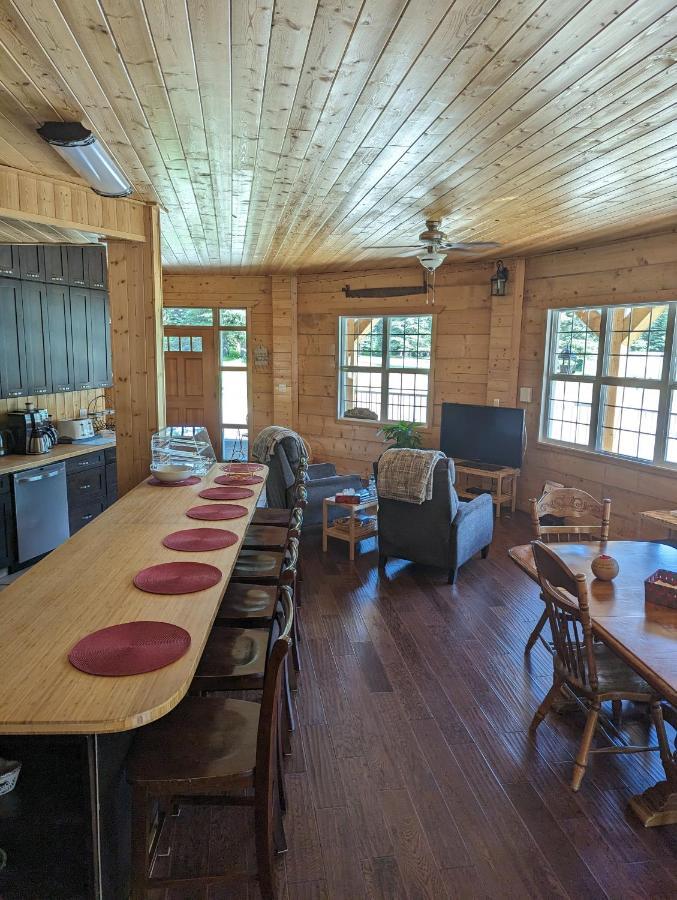 Sundance Country Lodge B&B Marlboro Экстерьер фото